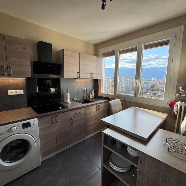 Panoramic top floor - Mountain view - 6 people 2 chambres - Appartement 1 Chambre - 12