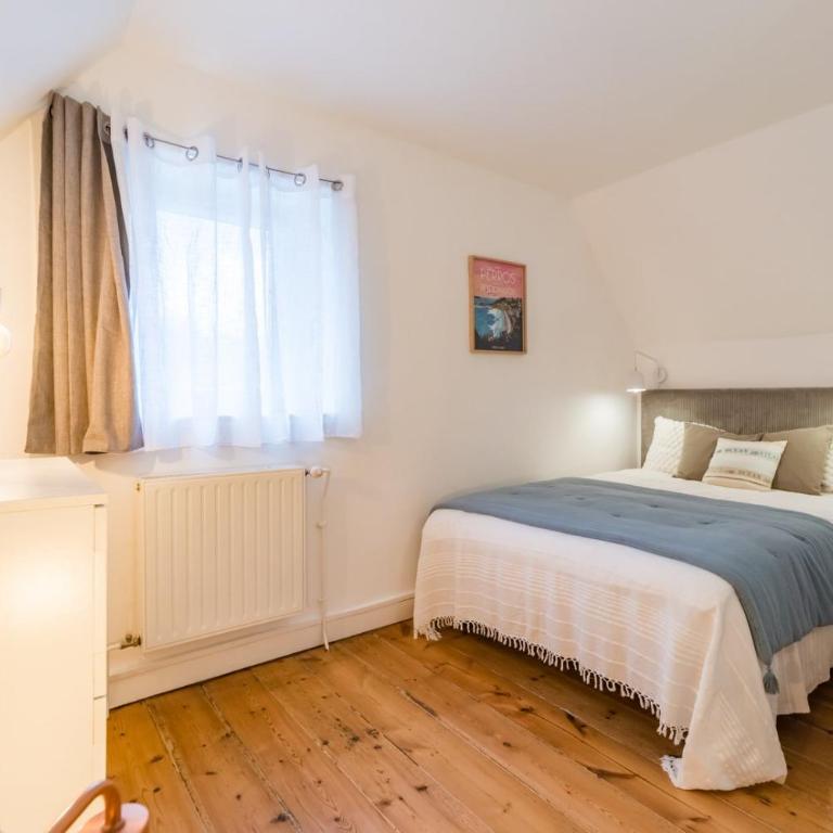 Maison charme centre Perros-Guirec & parking privé - Two-Bedroom House - 2