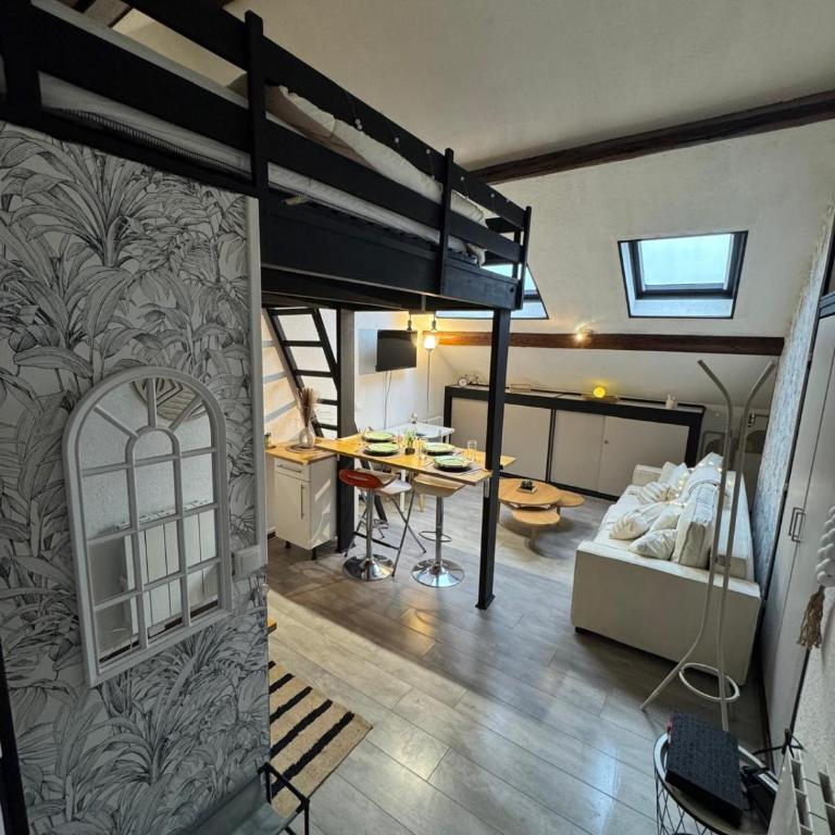 Les 4 Piliers - One-Bedroom Apartment - 9