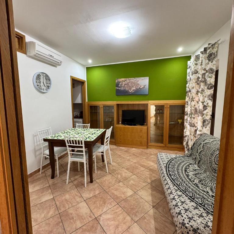 Casa Francesca - Appartamento con 2 Camere da Letto e Balcone - 35