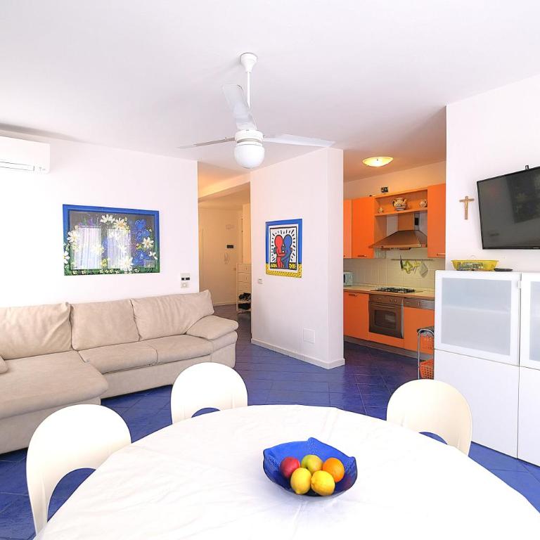 3 CAMERE 6 POSTI LETTO 30m DAL MARE PIAZZA AURORA - Appartamento con 3 Camere da Letto - 9