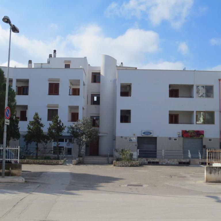 Vieste Sunrise Apartment - Two-Bedroom Deluxe Apartment with Balcony - 13