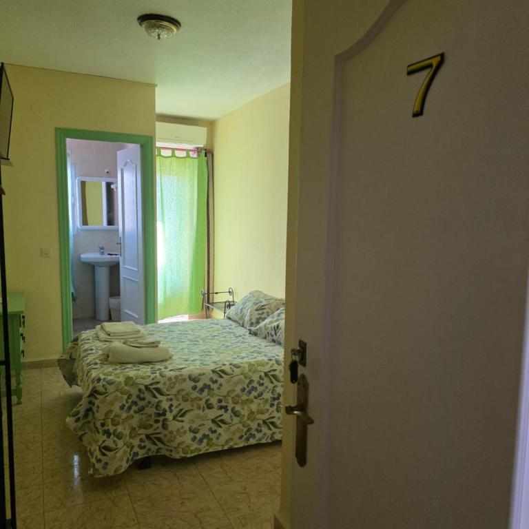 Pensión Restaurante Páramo - Double or Twin Room - 36