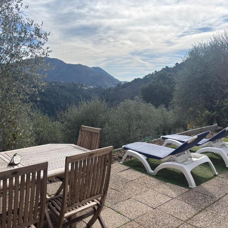 Charming apartment with stunning mountain views - Appartement 2 Chambres - 2