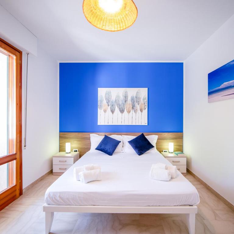 Marina Beach Apartments - Apartment - 2