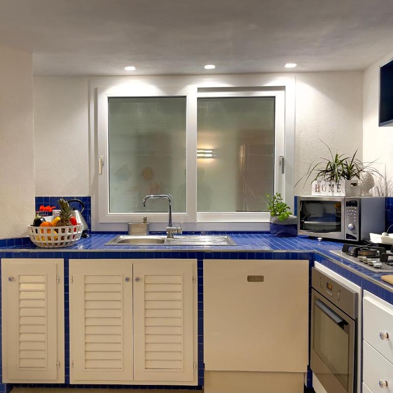Marina Beach Apartments - Two-Bedroom Apartment - 5