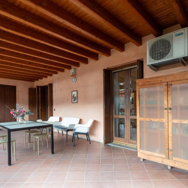Appartamento con Piscina e Terrazzo - Appartamento con 2 Camere da Letto - 30