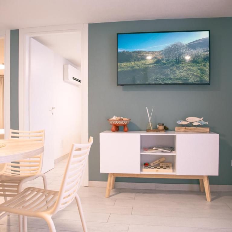 Marina Beach Apartments - Two-Bedroom Apartment - 21