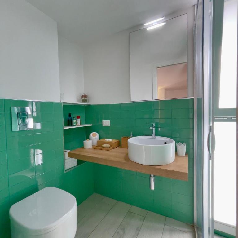 Marina Beach Apartments - Two-Bedroom Apartment - 11