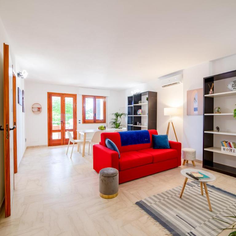 Marina Beach Apartments - Apartment - 11