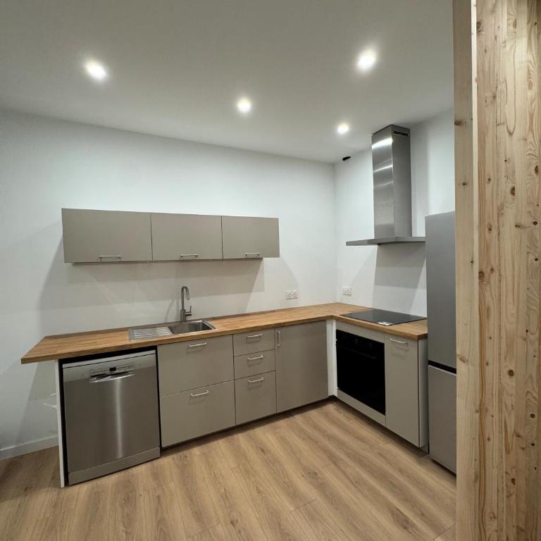 T2 centre-ville rénové avec goût - Apartamento de 1 dormitorio - 1