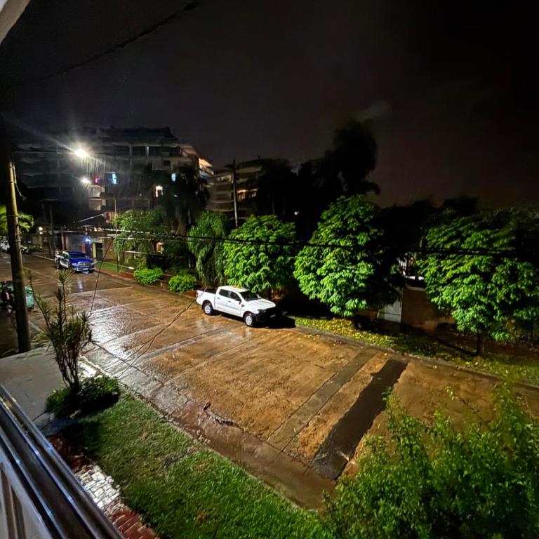 Apto céntrico con vista a la costanera de Posadas - Room #1584644201 - 2