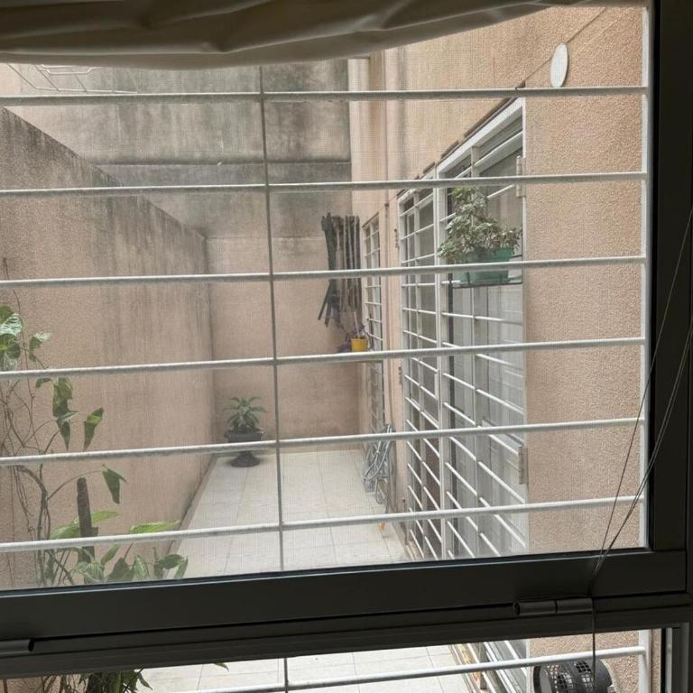 Duplex luminoso con patio - Room #1584649901 - 8