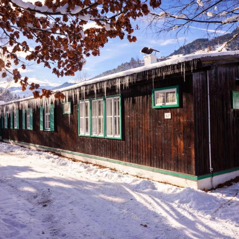 Privates Alpenchalet mit Außensauna - Ferienhaus - 1