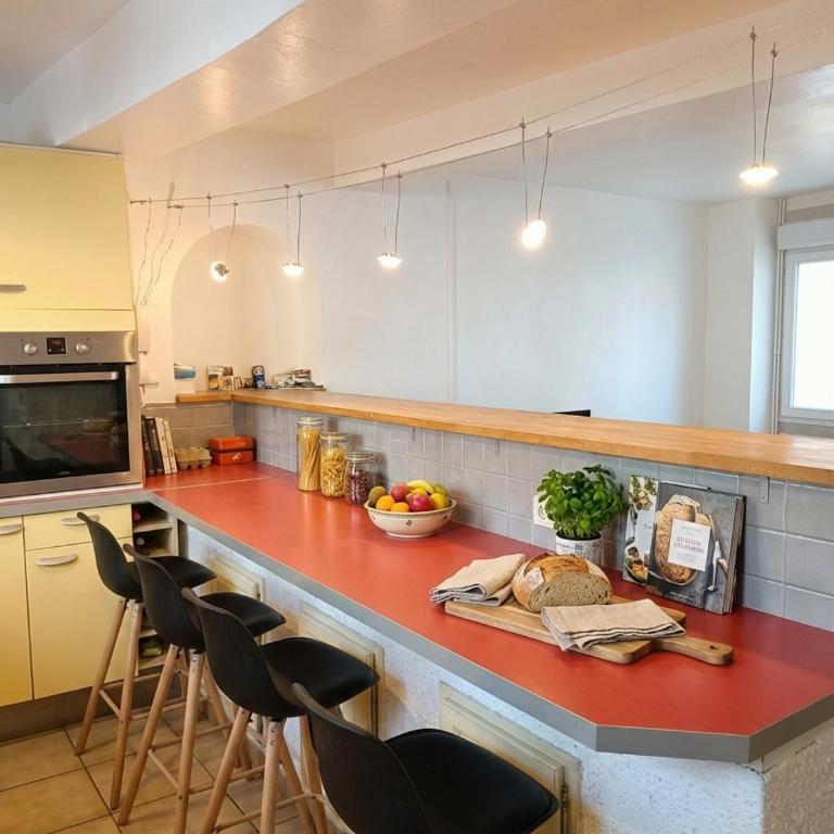 L'Escale du Faubourg - Grande maison avec Bureaux et WiFi - Maison 4 Chambres - 2
