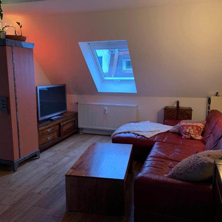 FRIDA - Dachpalais, nahe City, HBF und Wertach-Park - Two-Bedroom Apartment with Balcony - 6