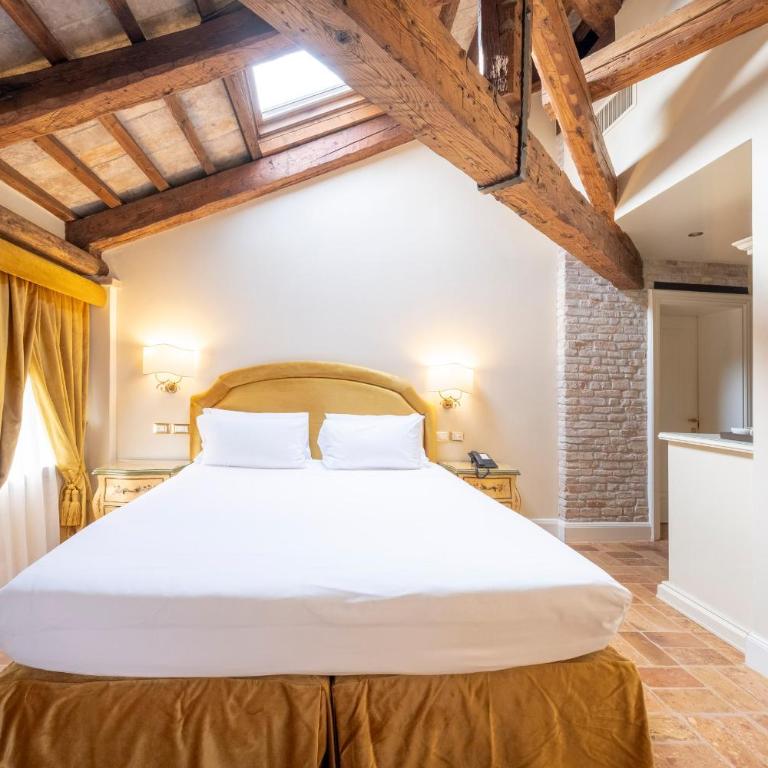 Hotel Villa Barbarich - Superior Double Room - 8
