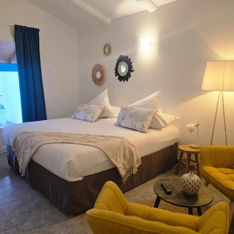 L'auberge Camarguaise - Chambre Double Supérieure - 5
