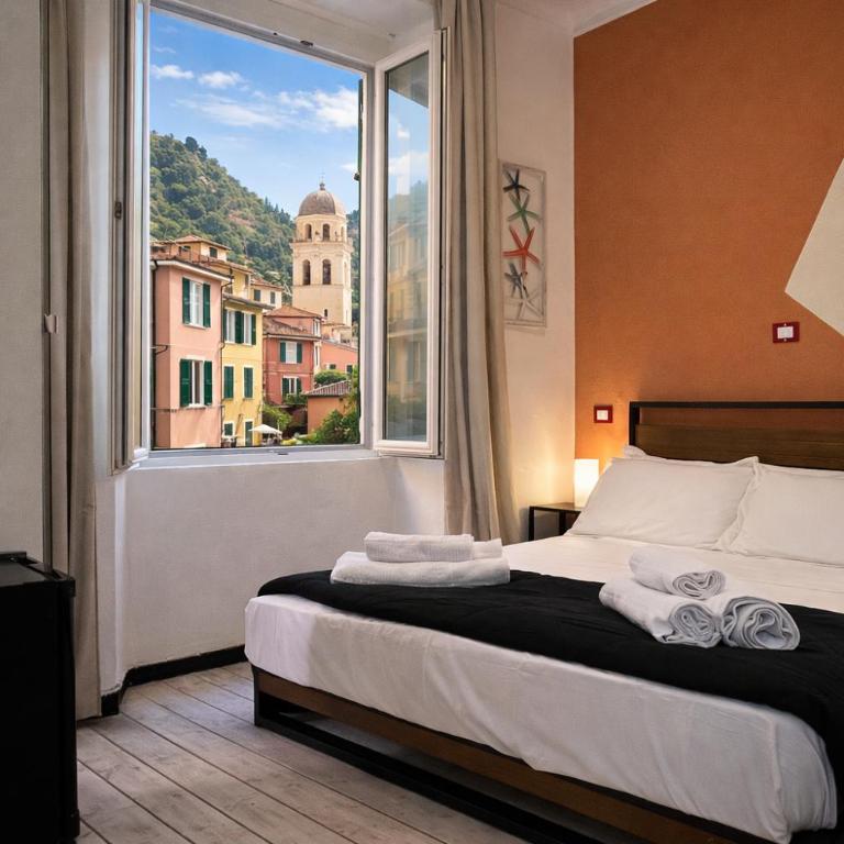 Central Vernazza Budget Rooms - Doppelzimmer mit eigenem Bad - 2