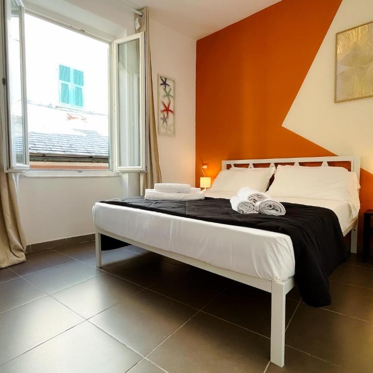 Central Vernazza Budget Rooms - Doppelzimmer mit eigenem Bad - 5