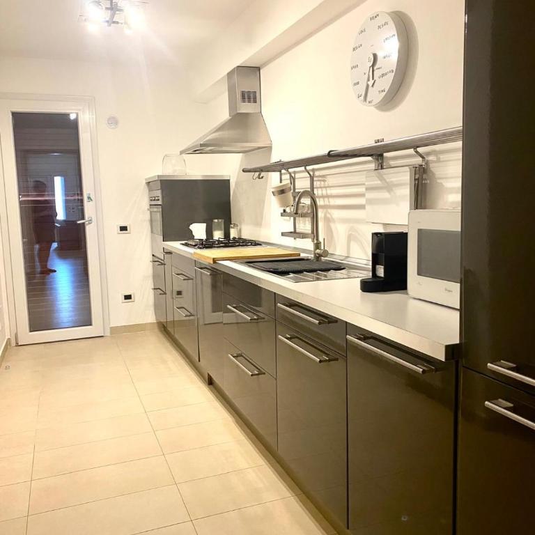Nereide home 350 sqm with large garden - Villa con Vista Mare - 40