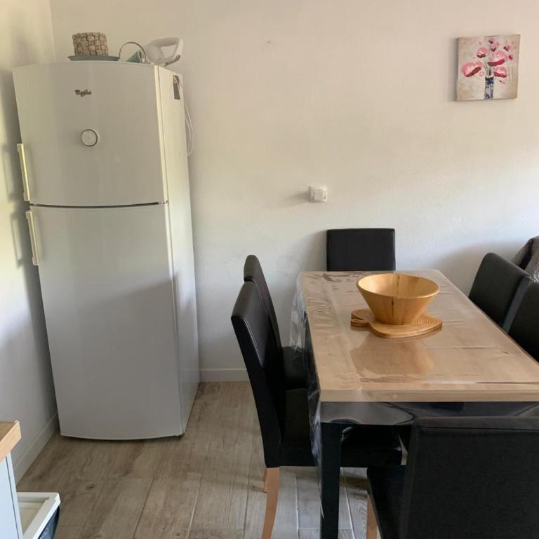 Terre de Lumière - La Joue du Loup - Appartement 2 Chambres - 13