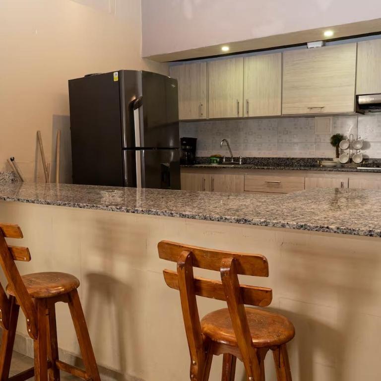 Casa Badillo 2 OLD CITY CRAZY LOCATION 4br jacuzzi wifi Ac hottub - Apartment - 13