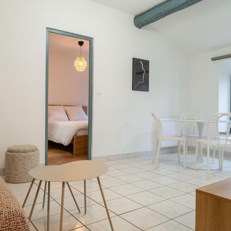 Le Calme des Jacobins Centre de Narbonne - Two-Bedroom Apartment - 4