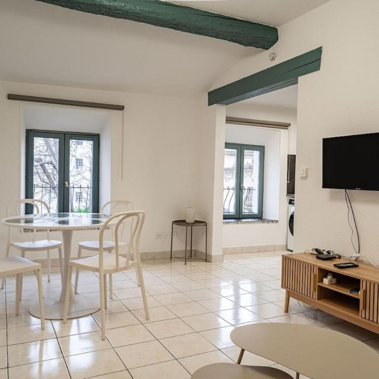 Le Calme des Jacobins Centre de Narbonne - Two-Bedroom Apartment - 6