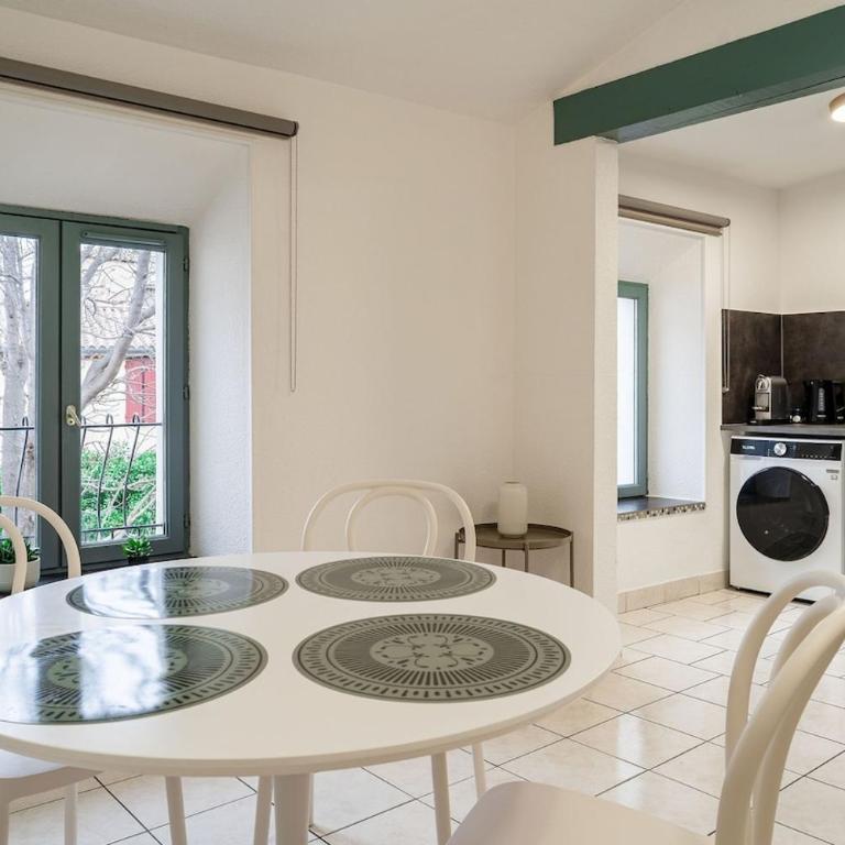 Le Calme des Jacobins Centre de Narbonne - Two-Bedroom Apartment - 9