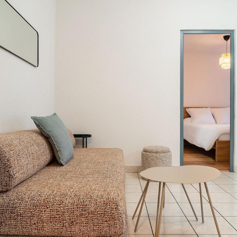 Le Calme des Jacobins Centre de Narbonne - Two-Bedroom Apartment - 24
