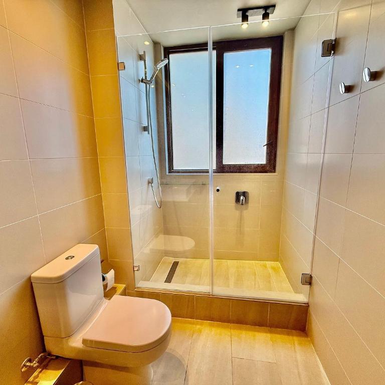 Exclusive, spacious, and fully comfortable - Apartment - 10