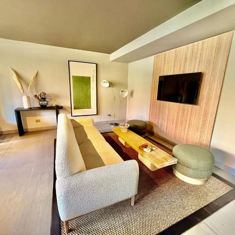 Exclusive, spacious, and fully comfortable - Apartment - 32