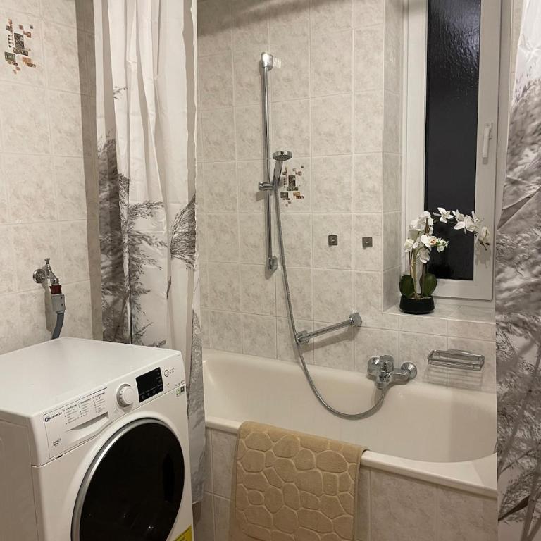 Modern & cozy 4-room apartment with charm - Appartamento - 24