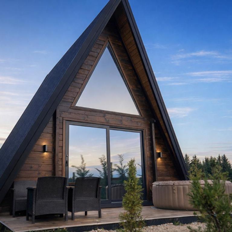 PeaksView Chalets - Two-Bedroom Chalet - 4