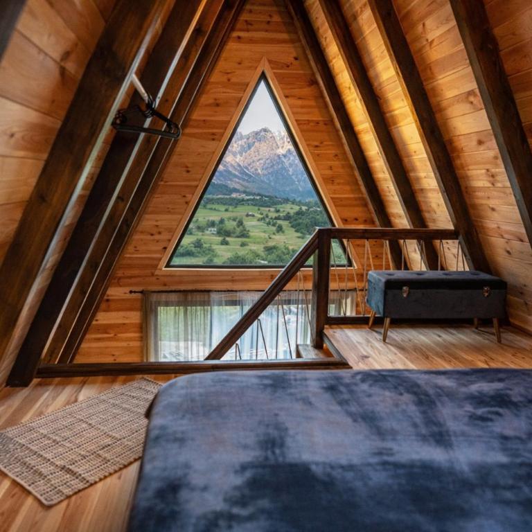PeaksView Chalets - Two-Bedroom Chalet - 23