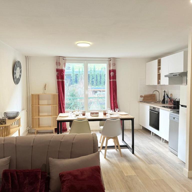 Apartments for 6 people - Thermal baths, Nature and Skiing - Appartement 3 Chambres - 1