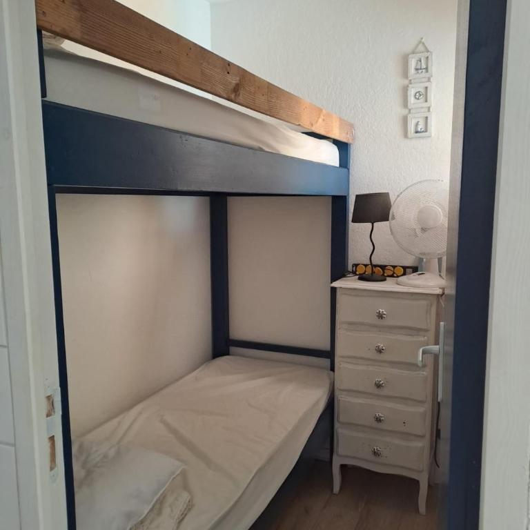 T2 cabine Port-Leucate 4 personnes balcon climatisation parking - Apartamento de 2 dormitorios - 11