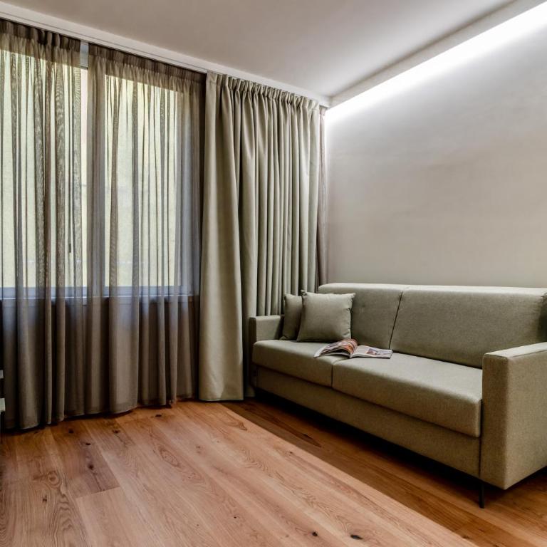 Realkasa Kairos Luxury Apartments - One-Bedroom Apartment - 11