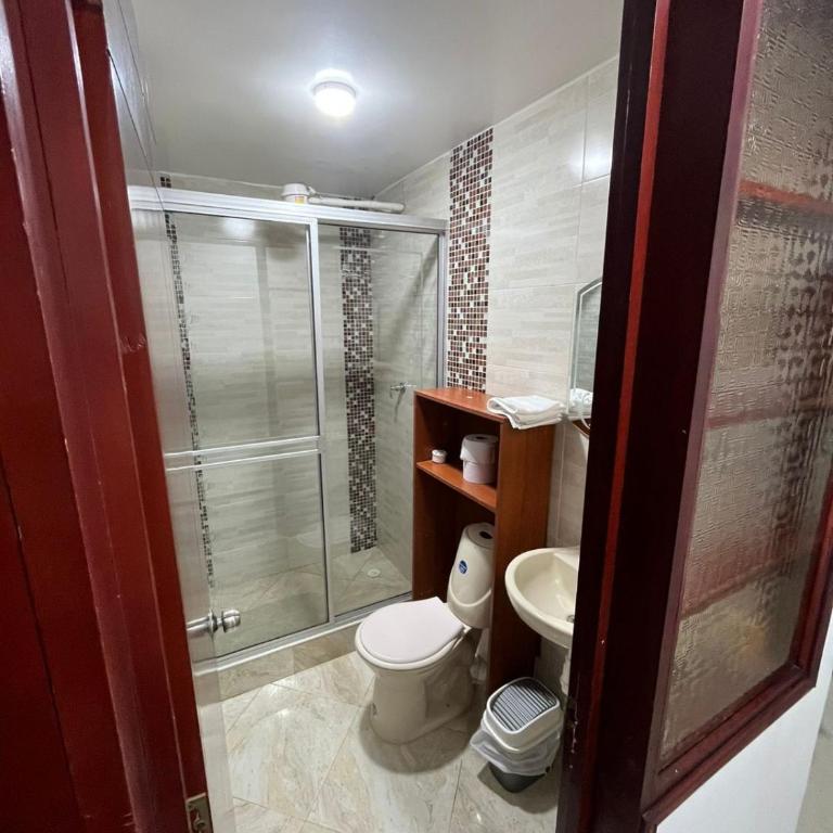Descanso ideal Aerop -Vías princip y CC cercanos - One-Bedroom Apartment - 14