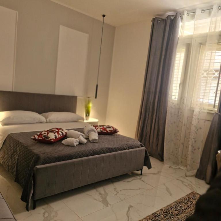 Dolce Giò A - Camera Matrimoniale con Letto Supplementare - 5