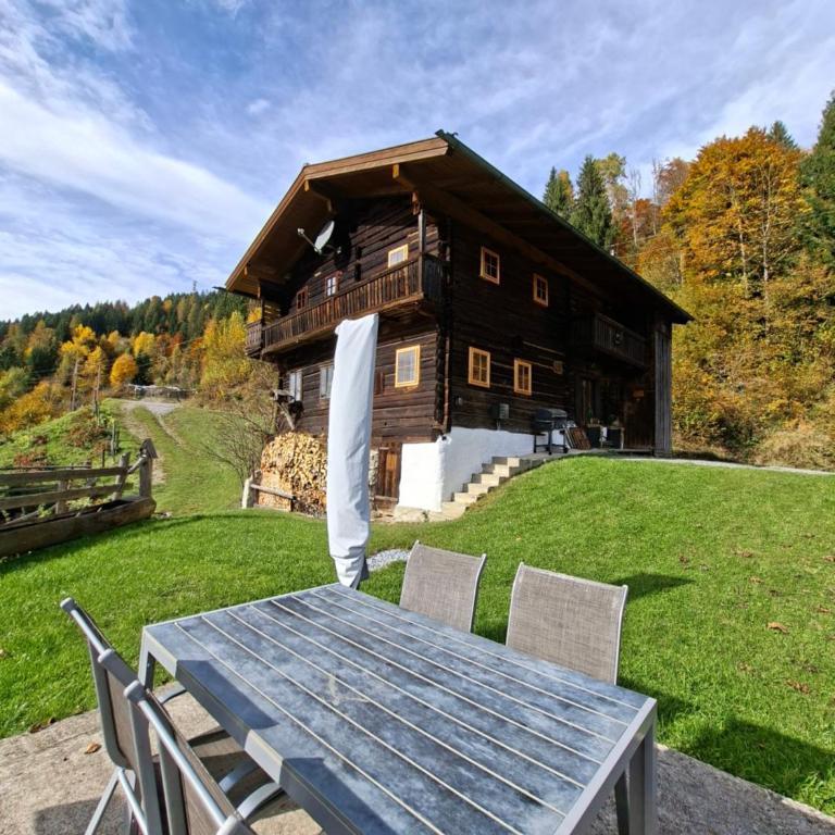 Artlieb Hütte - Four-Bedroom House - 27