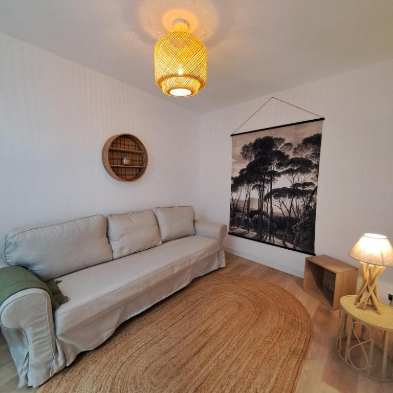 Maison avec dépendance, proche de la plage - Three-Bedroom House - 28