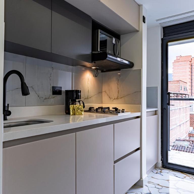 Apartaloft exclusivo en laureles - One-Bedroom Apartment - 5