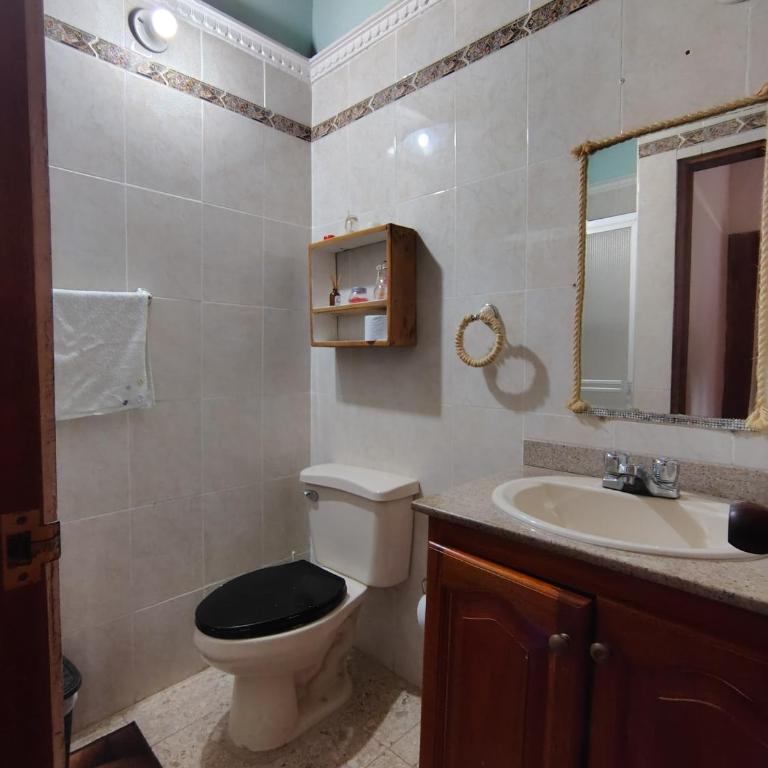 CASA HOSTAL Cartagena - Double Room with Private Bathroom - 7