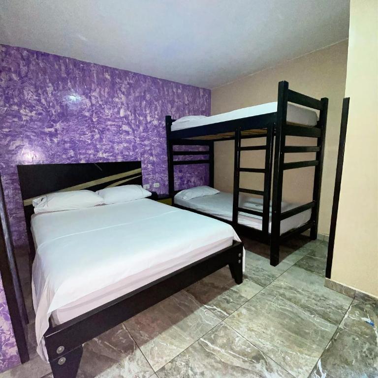 Hotel Mi Palermo - Standard Quadruple Room - 3