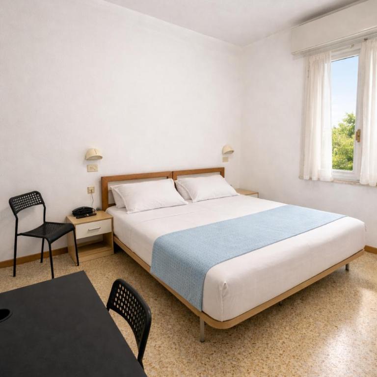 Hotel Sasselli Dipendenza Hotel Zamagna - Camera Matrimoniale Economy - 2