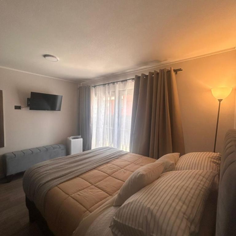 Estudio con Estilo Entre Barrio Brasil y La Moneda Metro Santa Ana - One-Bedroom Apartment - 11