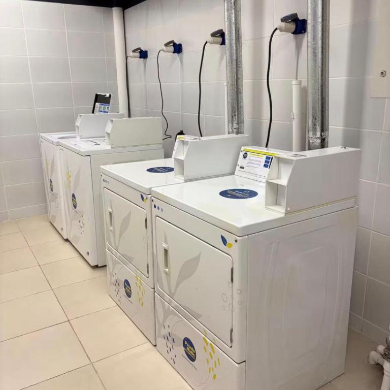 Estudio con Estilo Entre Barrio Brasil y La Moneda Metro Santa Ana - One-Bedroom Apartment - 19
