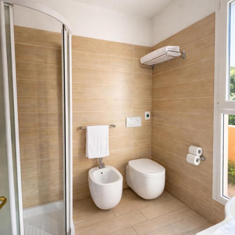 Hotel Fiamma & SPA Cesenatico - Chambre Triple - 8